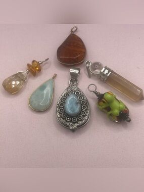Vintage Lot 5 Artisan Pendants 1 Silvertone Locket